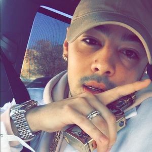 Meet your Posher, Ryan